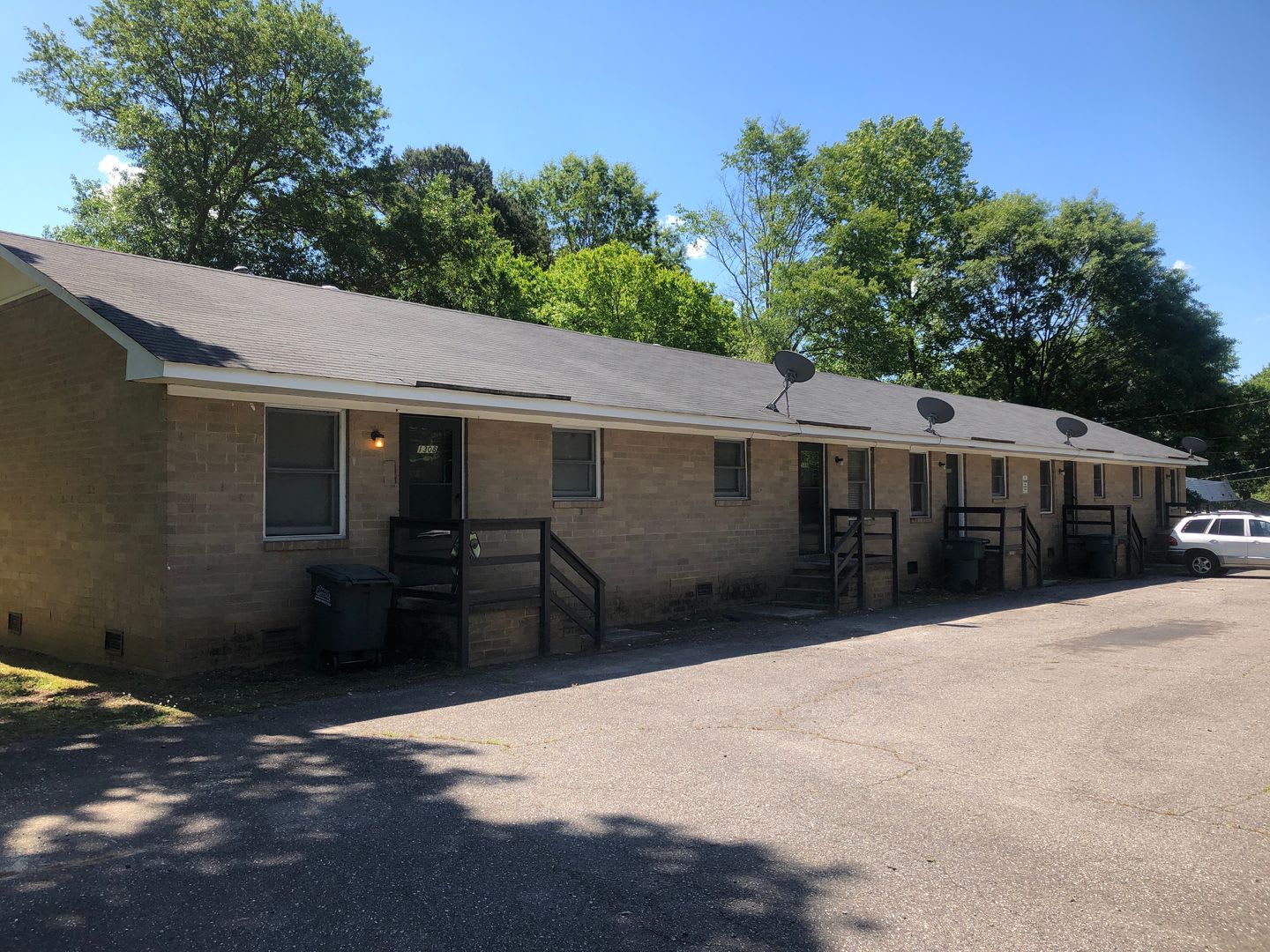 Move-in Ready! – photo 1