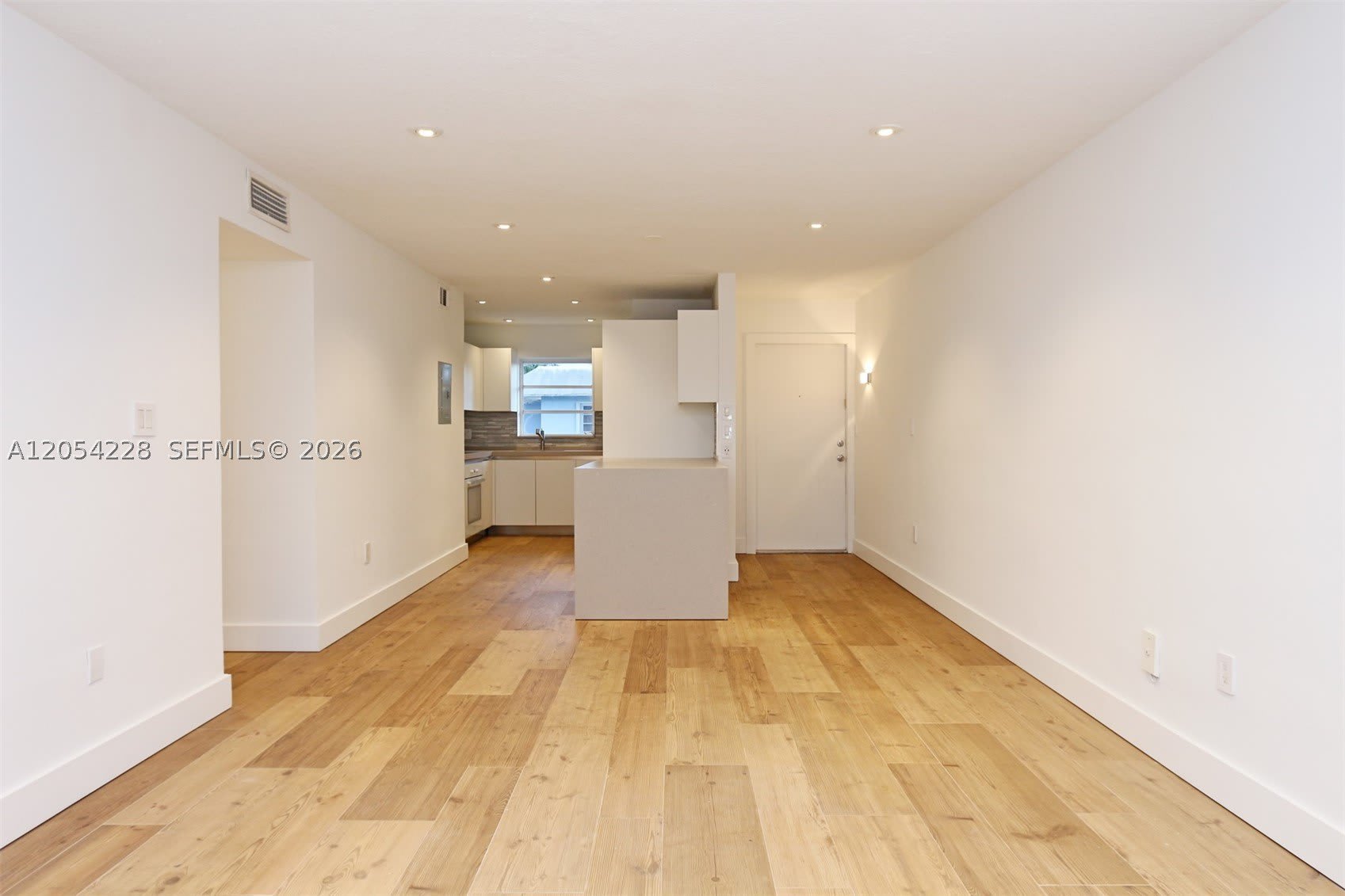 7570 SW 82nd St – photo 3