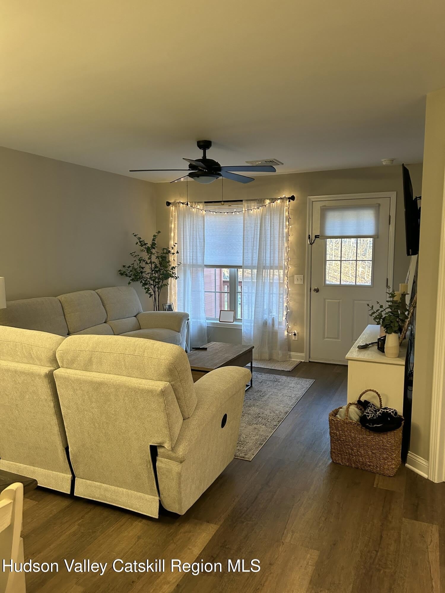 561 Gregory Court – photo 4