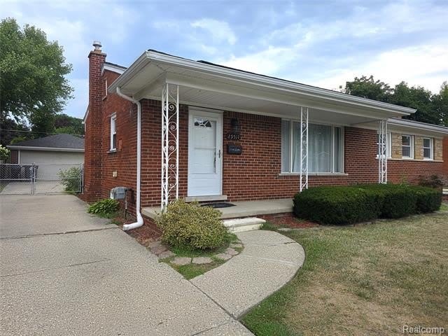 29514 OAKLEY Street – photo 2