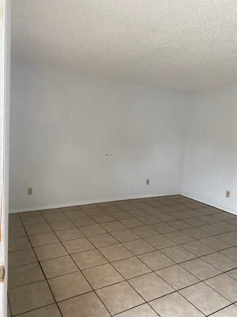 519 N Lanier Ave – photo 3