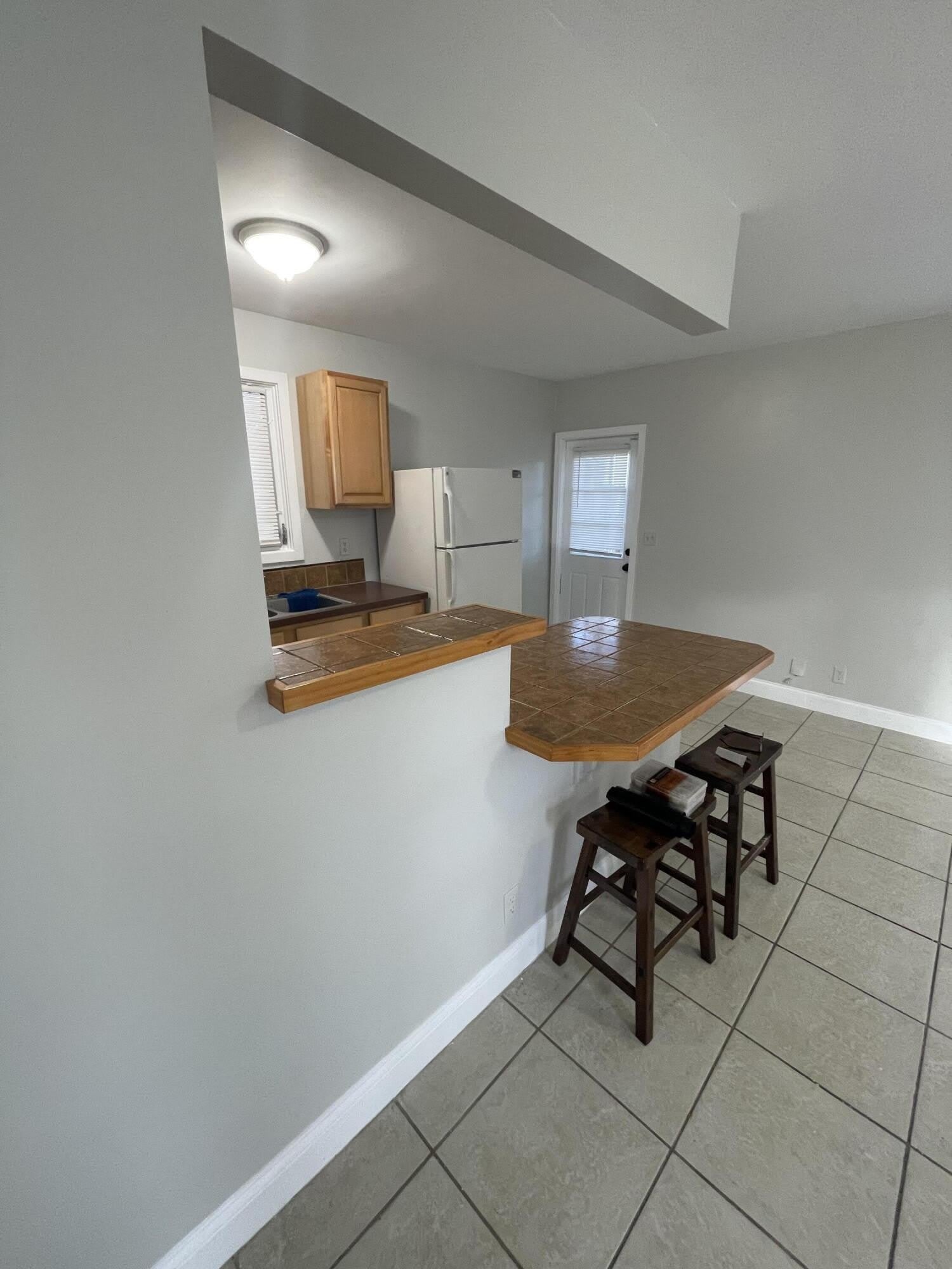 623 Selkirk Street – photo 2