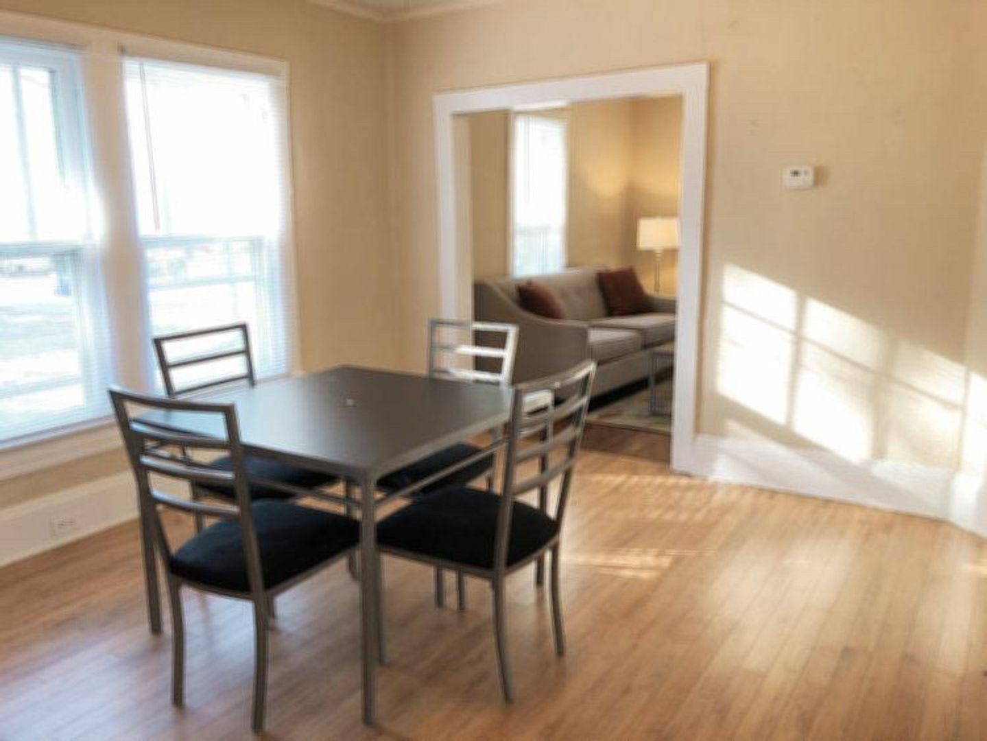 Room In 3 Bedroom Home At Brooks St – photo 5