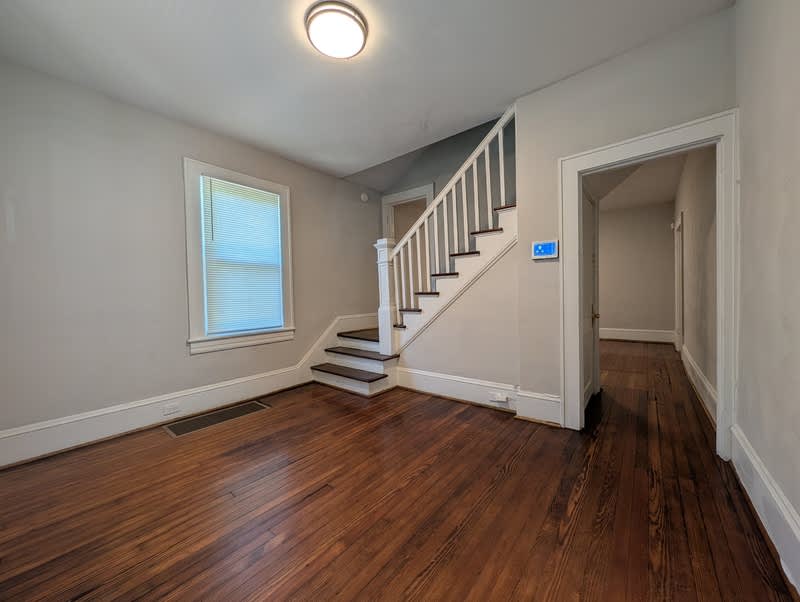 931 McDowell Ave NW, Roanoke Unleg – photo 2