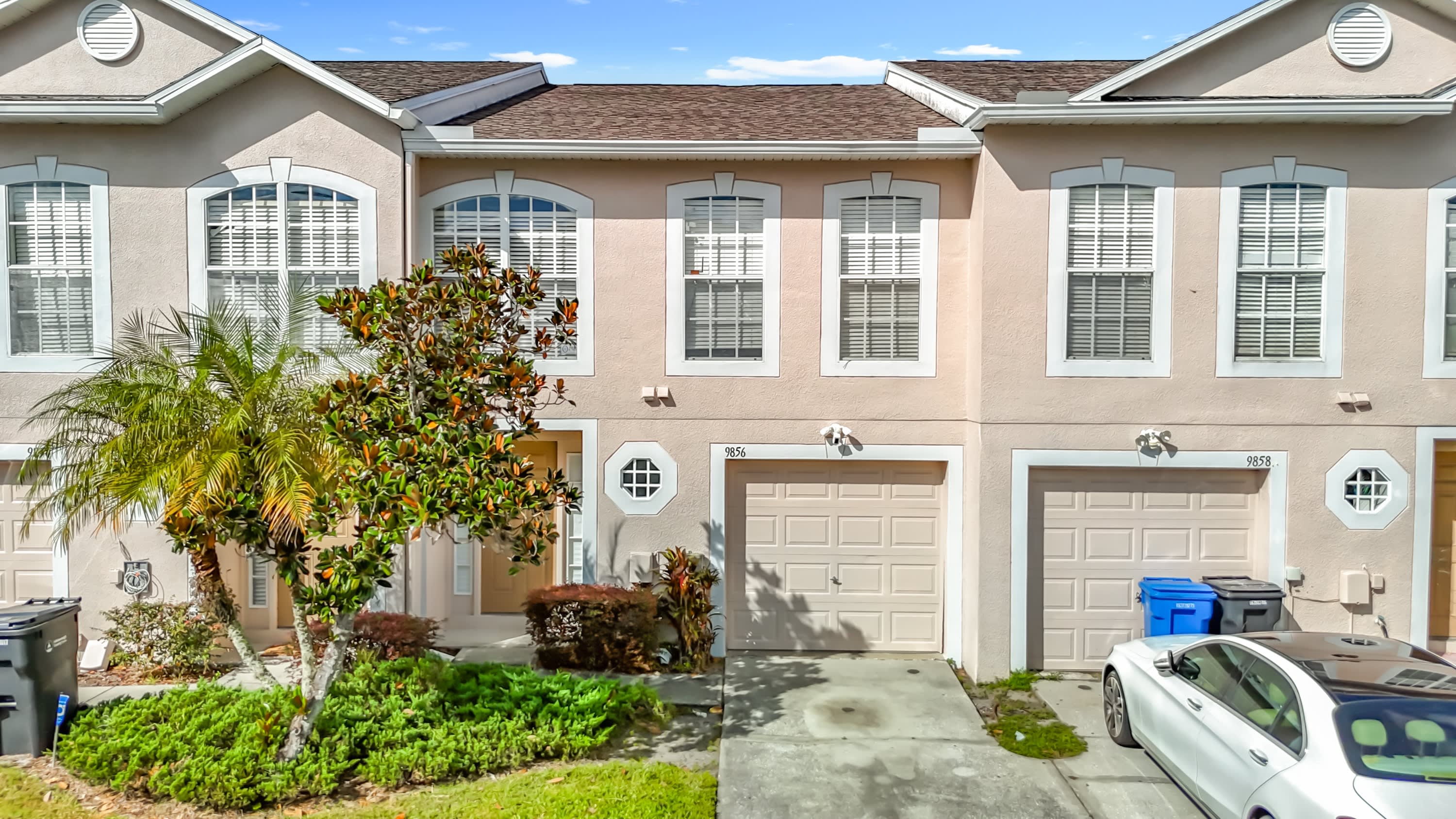9856 Ashburn Lake Drive – photo 2