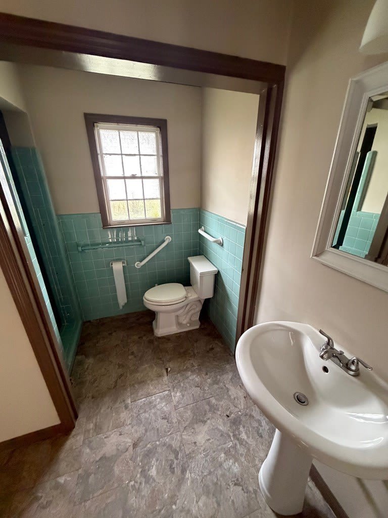 1422 Westgate Pkwy – photo 3
