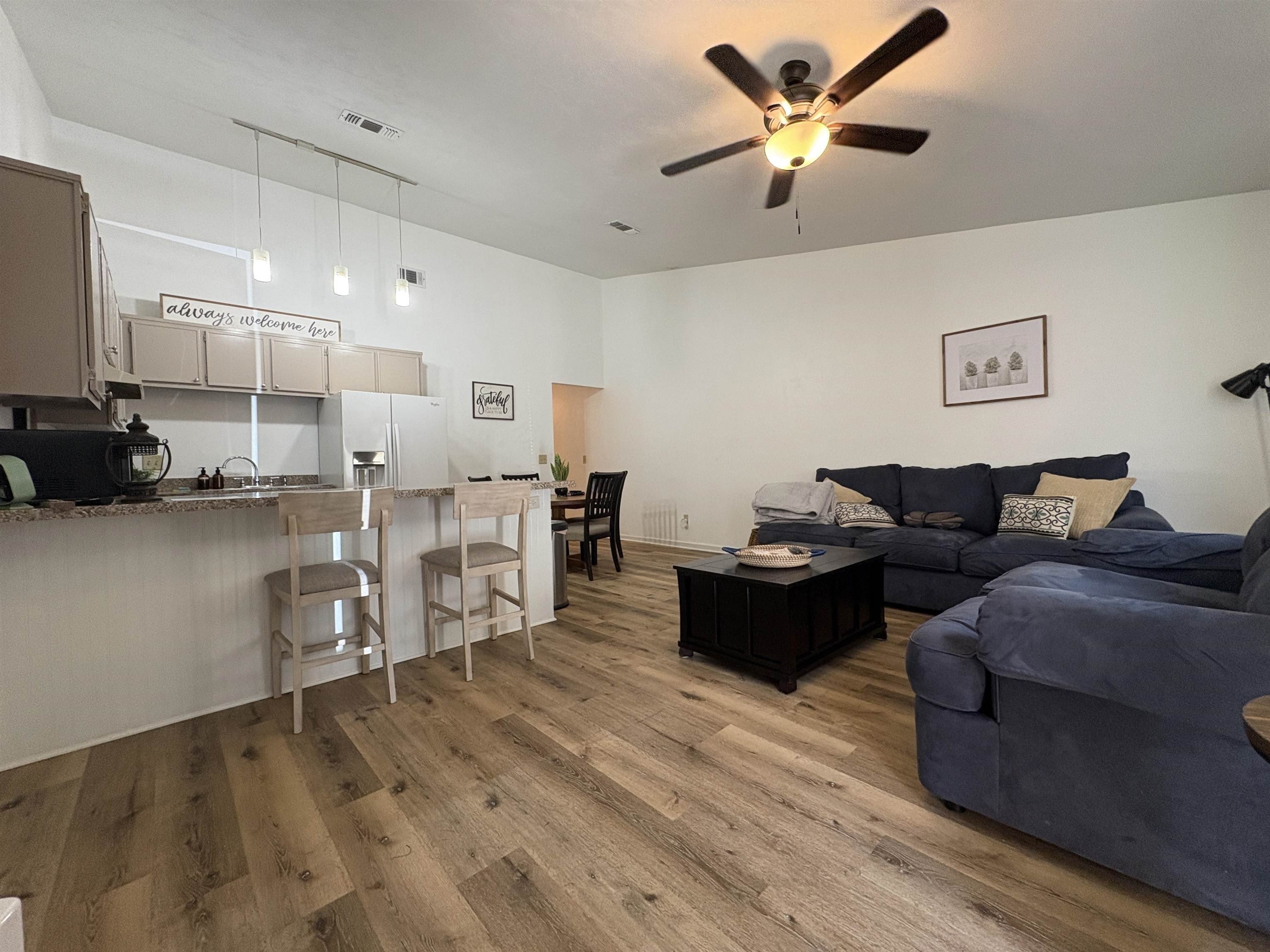 2073 Continental Avenue – photo 3