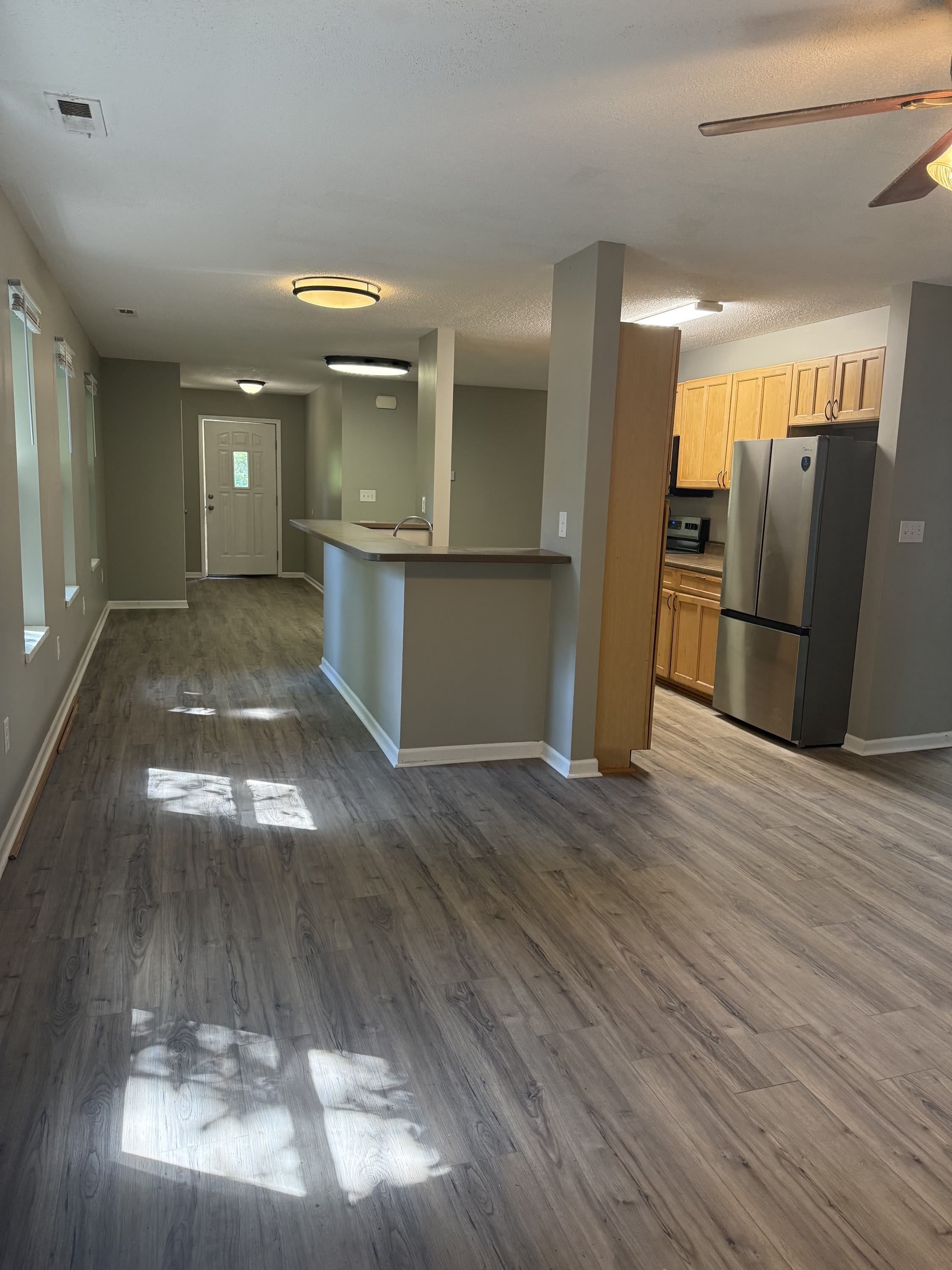 407 Ming Street – photo 4