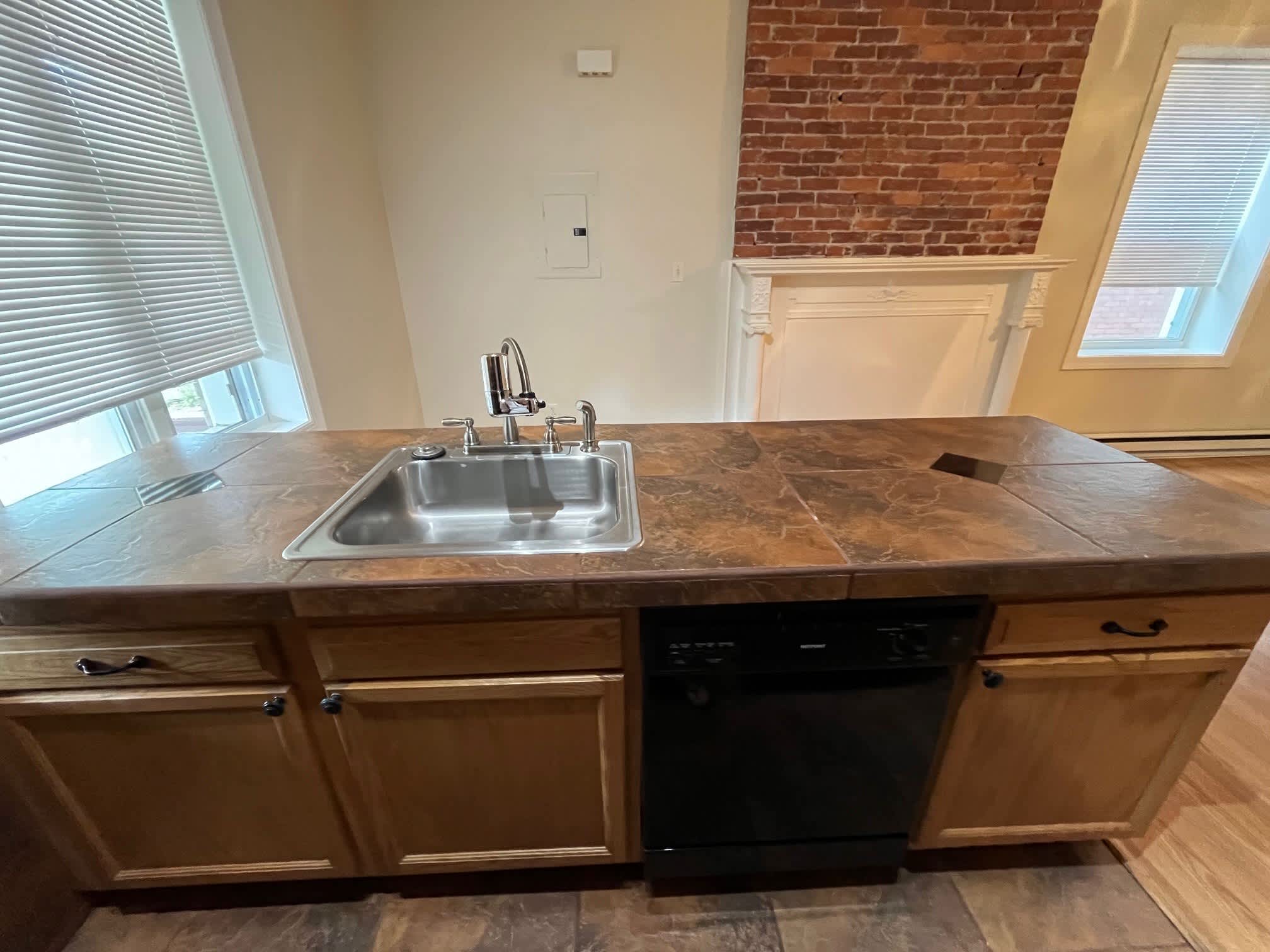 219 S Fairmount St Apt 1 – photo 3