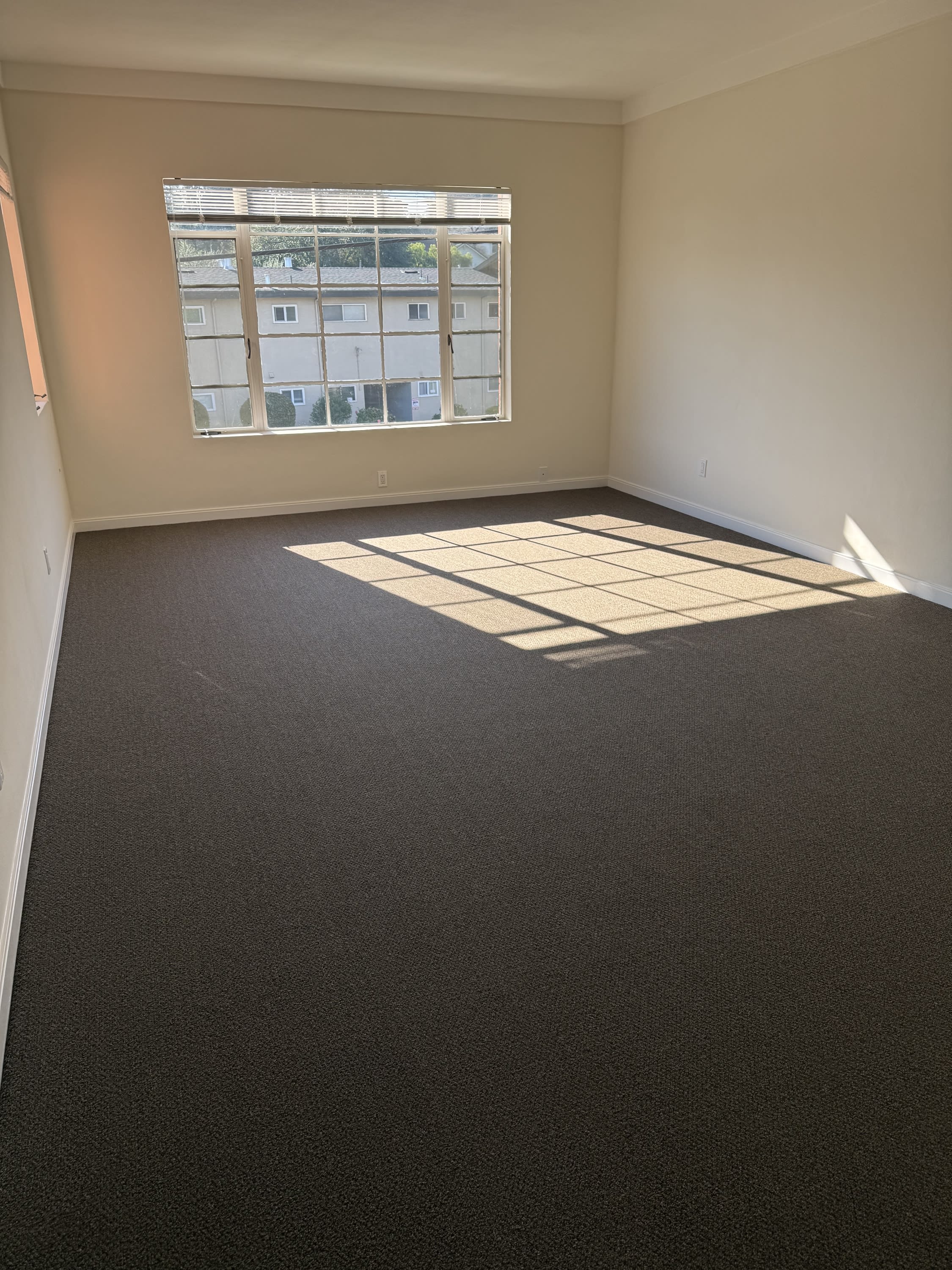 33 El Rose Drive – photo 4