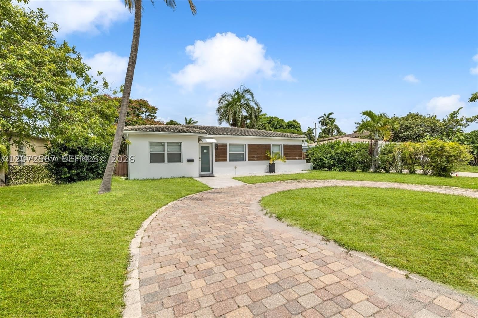 1413 Funston – photo 2