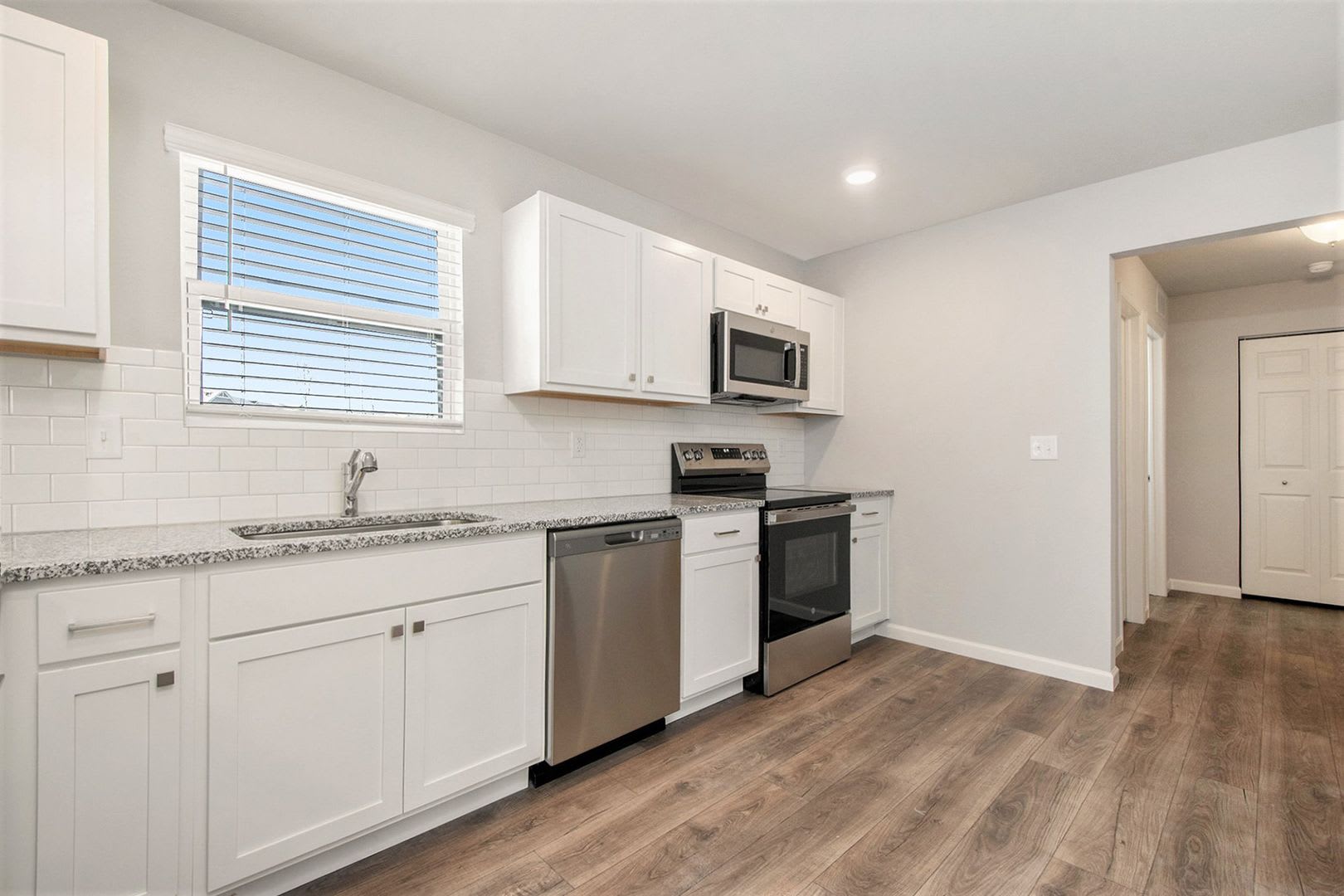 Move In Special Get August September Rent Free Move In By August 31St To Receive Free Rent For Both August And September Take Advantage Of This Limited Time Offer – photo 4