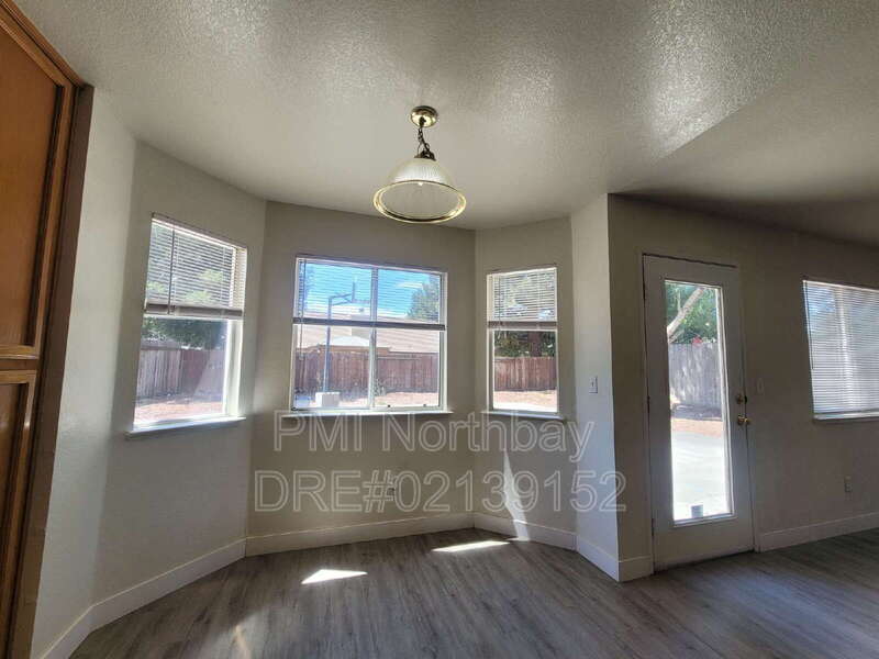 937 Iron Drive – photo 4