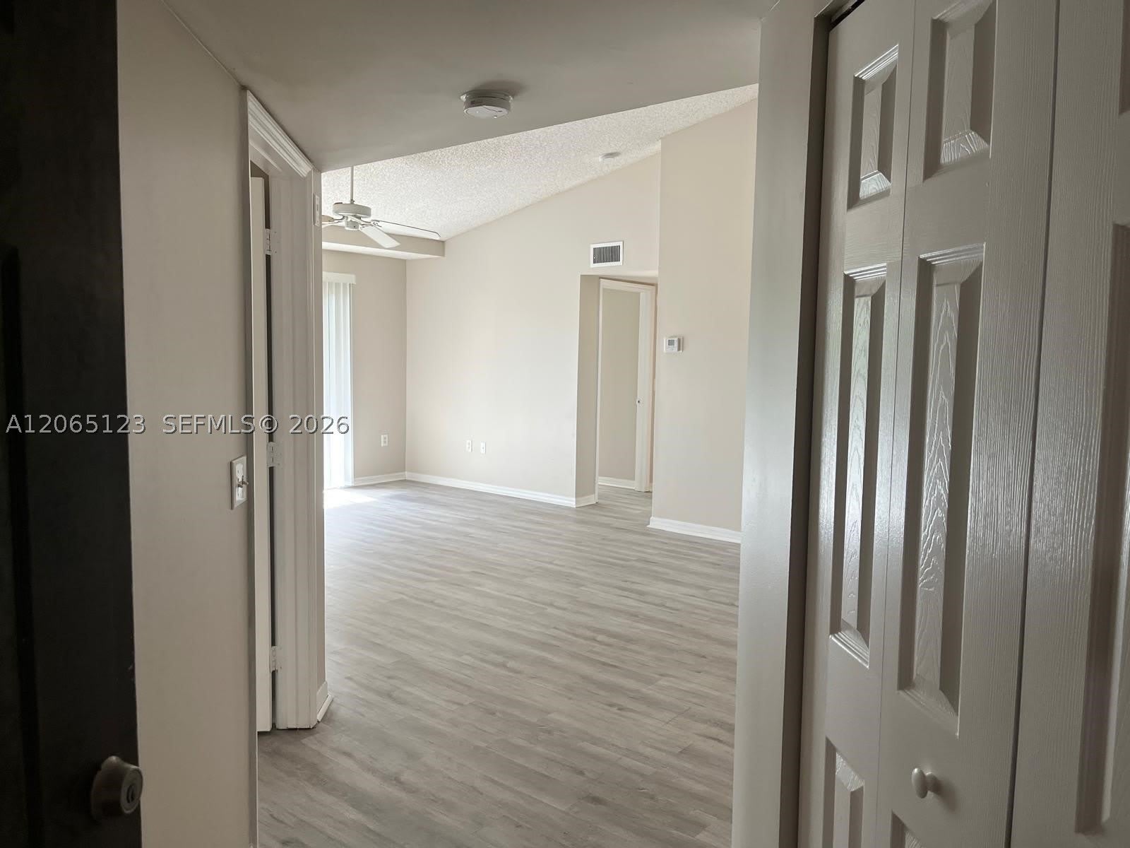 4171 N Haverhill Rd – photo 2