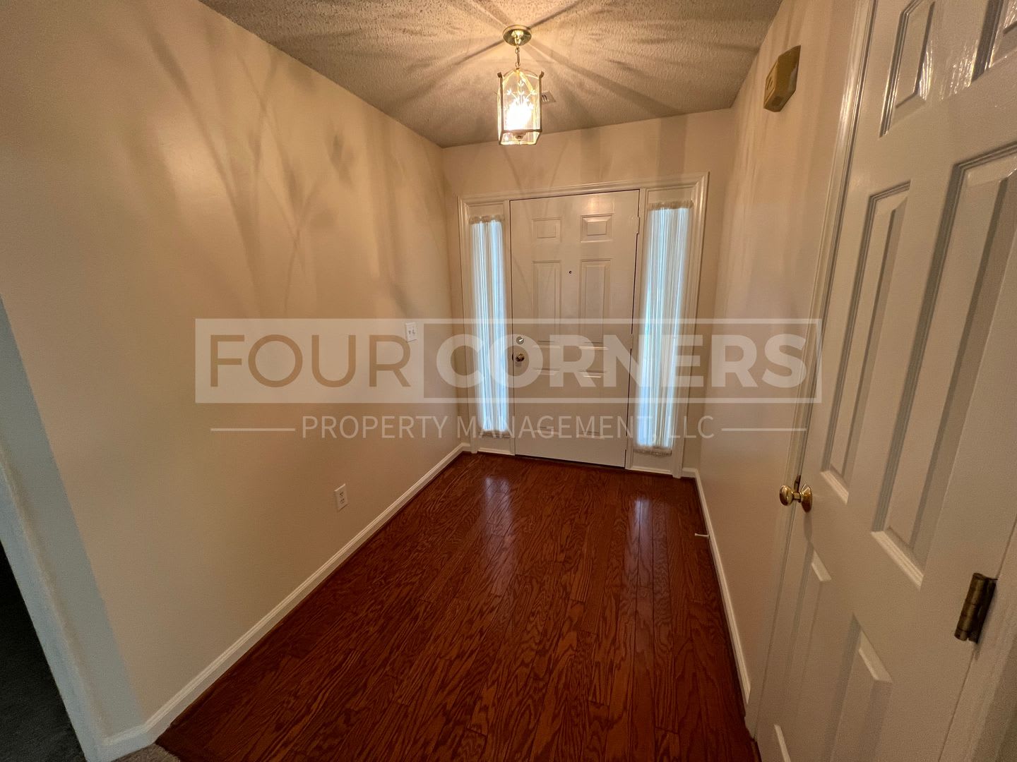 Beautiful 2 Bedroom 2 Bath Home – photo 2