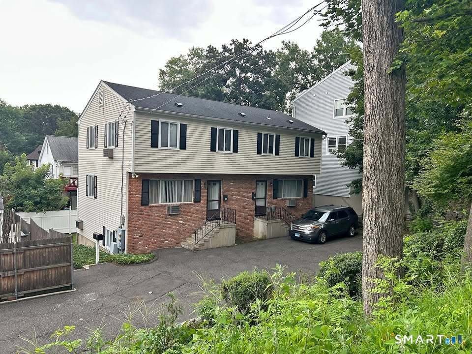 74 Coolidge Avenue – photo 1