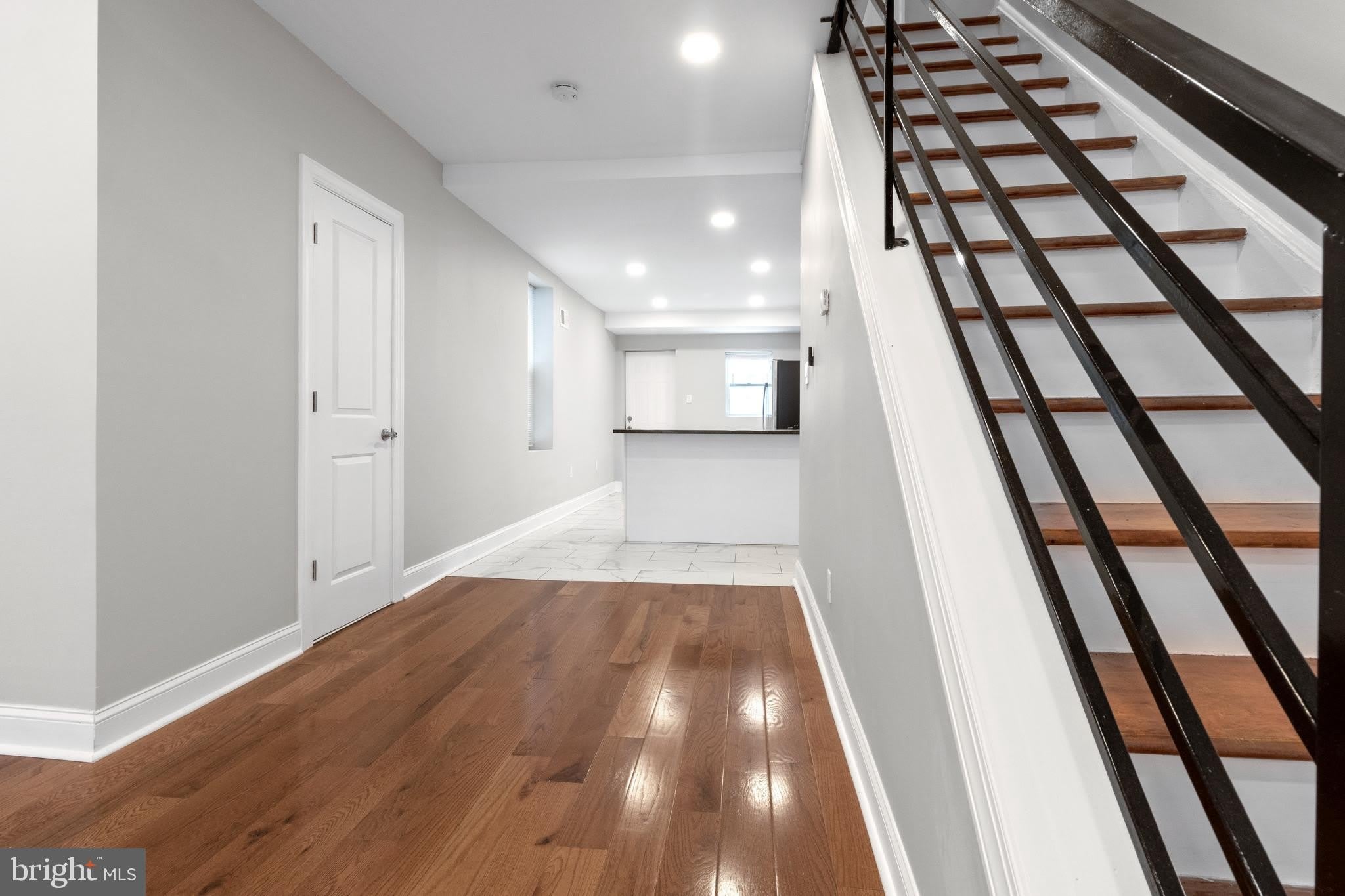 1602 S LECOUNT Street – photo 5