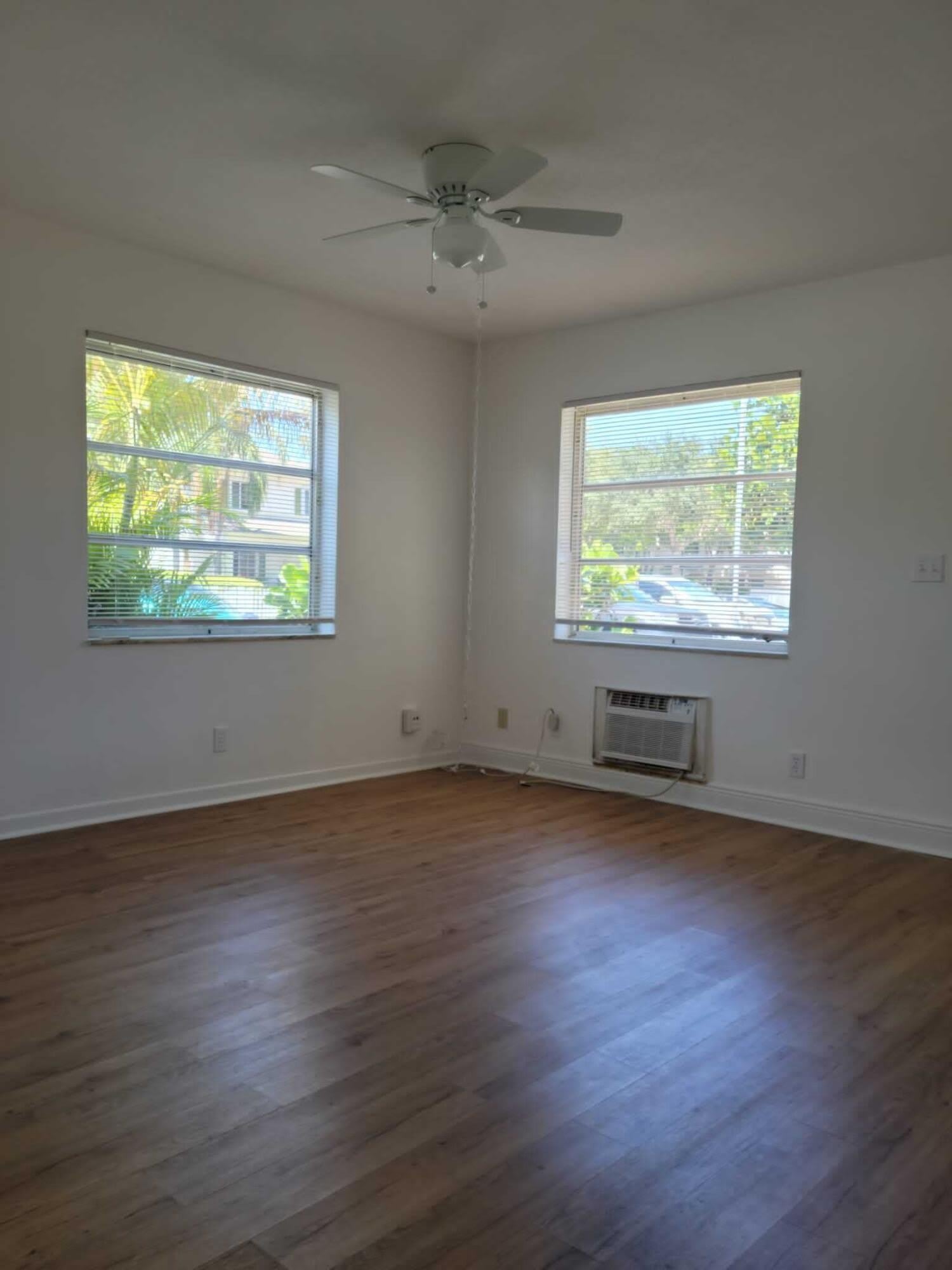 502 W BRANCH Street – photo 3