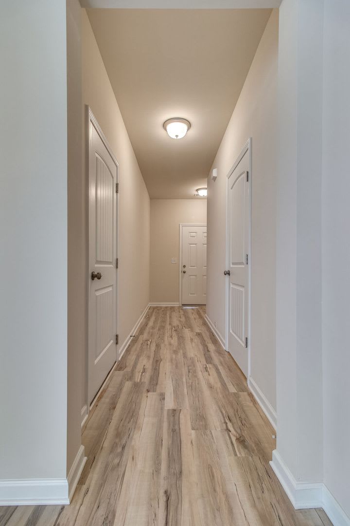 Beautiful 3BR/2.5BA Townhome in Columbia! – photo 5