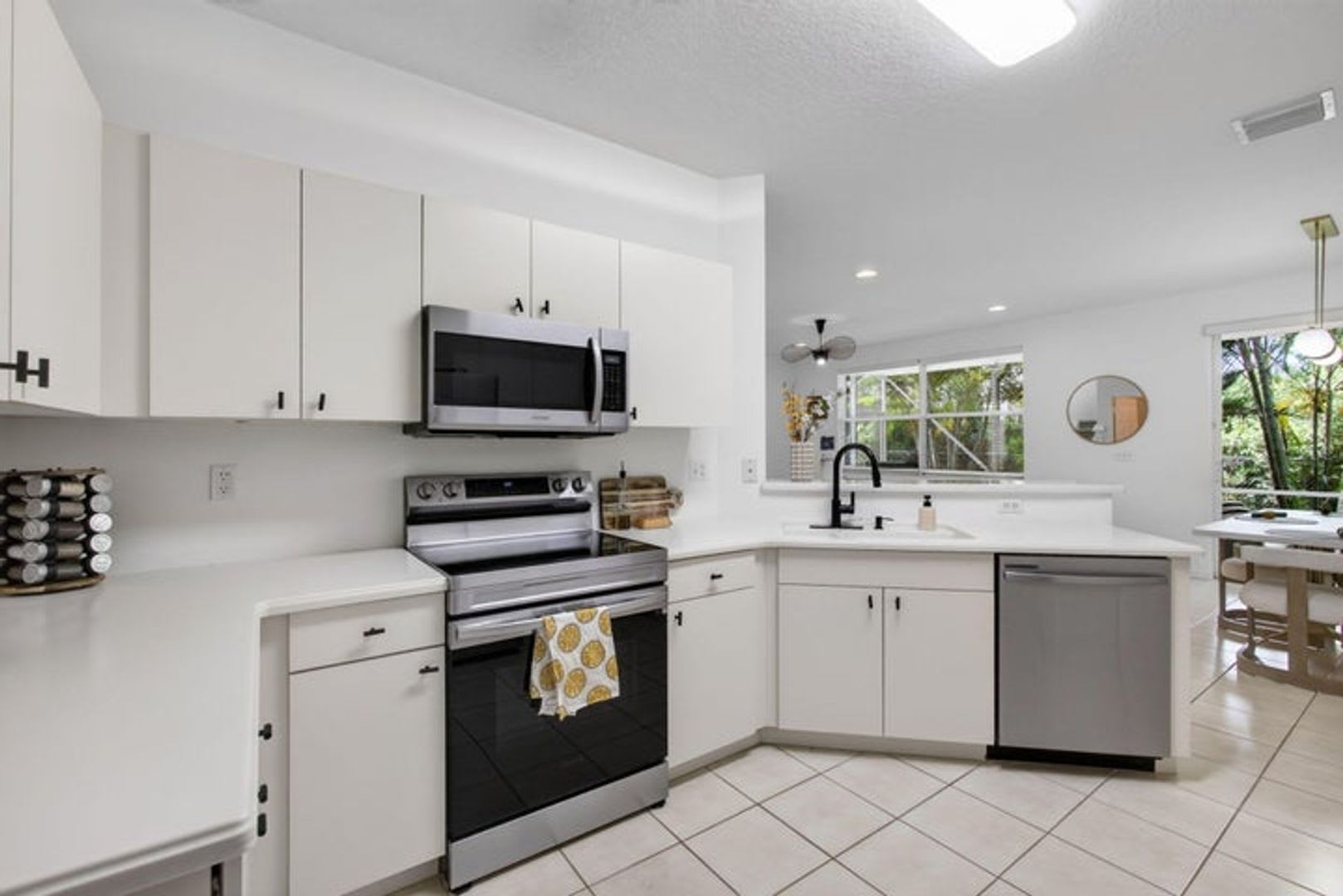 9181 VILLA PALMA Lane, Palm Beach Gardens (Unincorporated), FL 33418 – photo 2