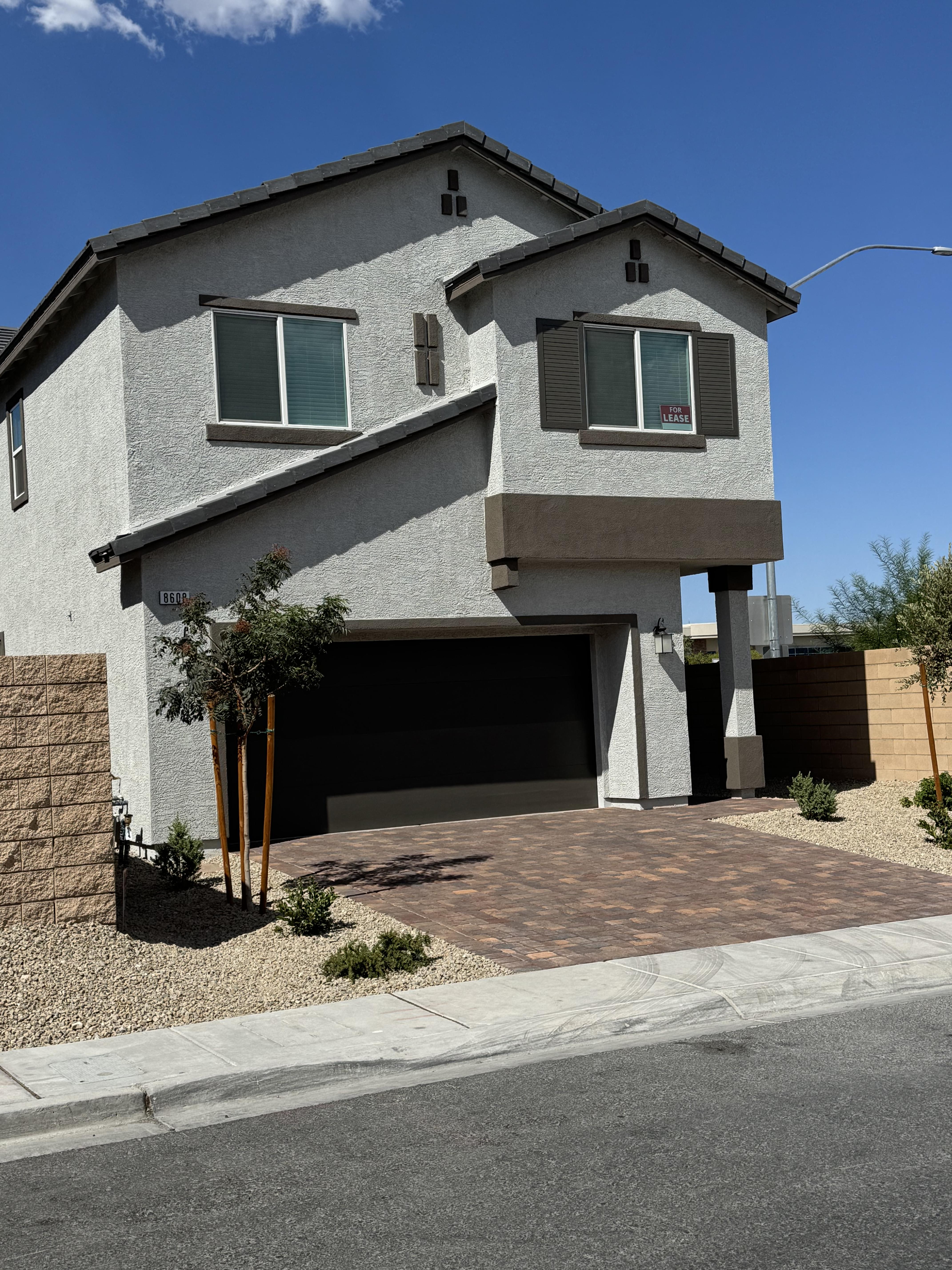 8608 Fendi Avenue – photo 3