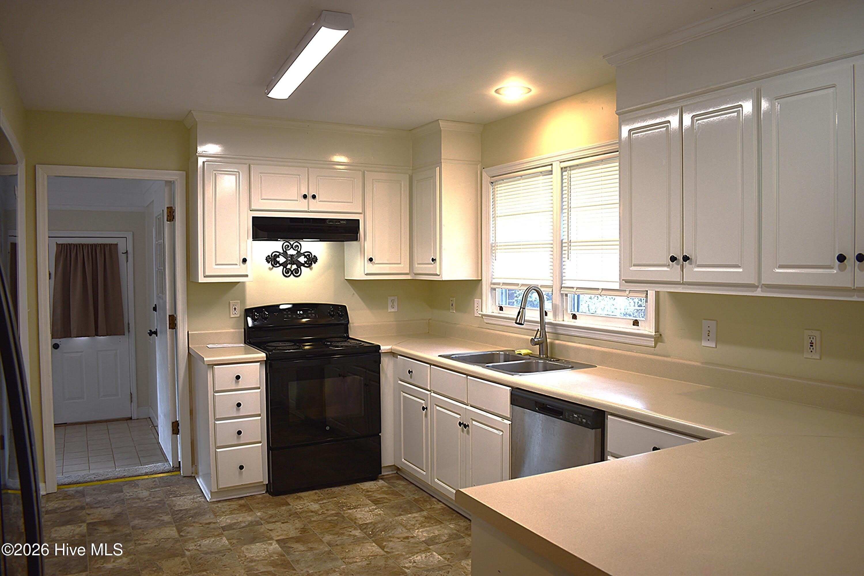 3319 Wheeler Road – photo 2