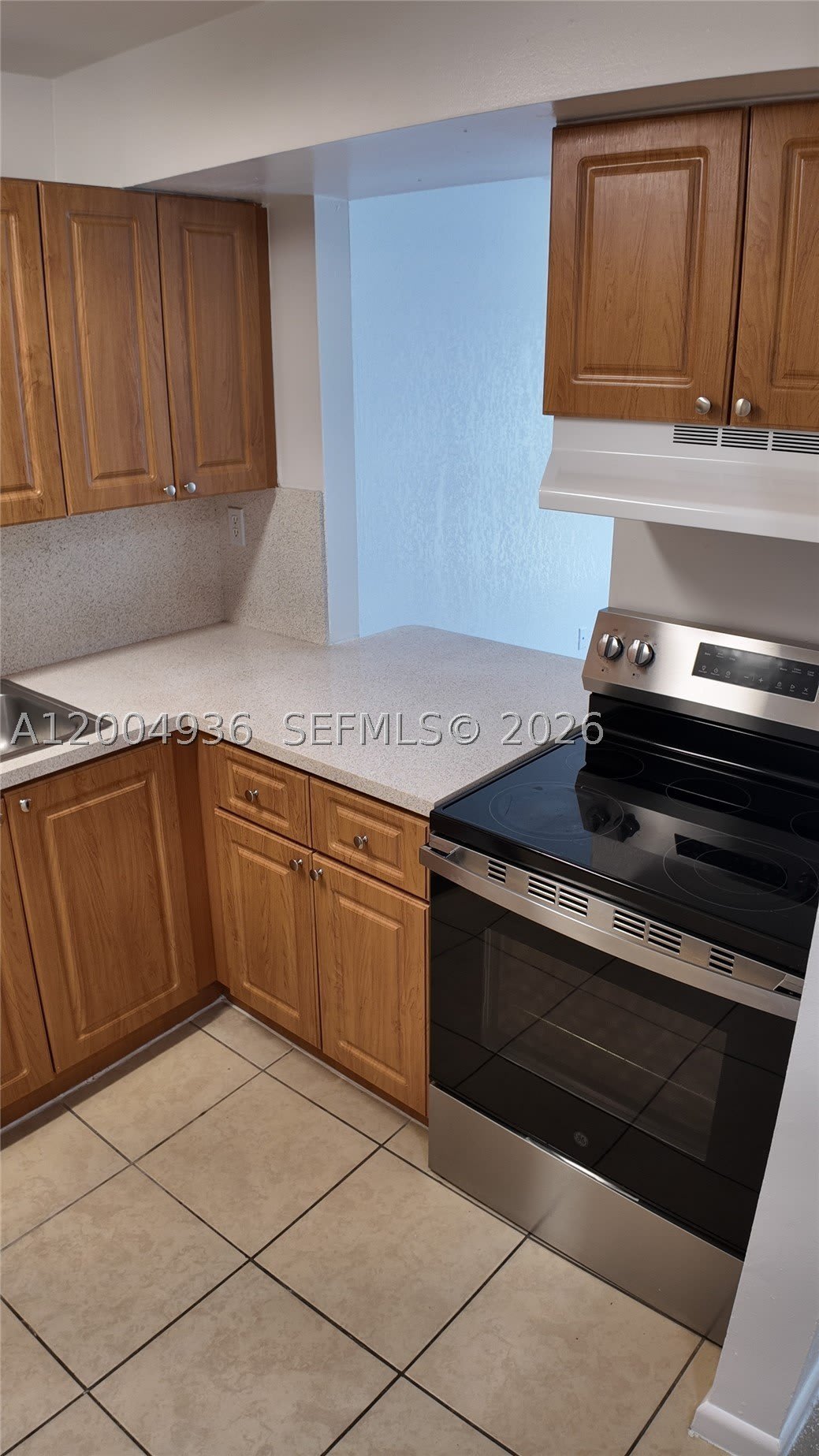 11150 SW 196th St – photo 3