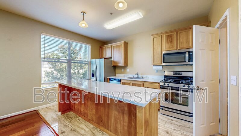 950 Campoy St – photo 3