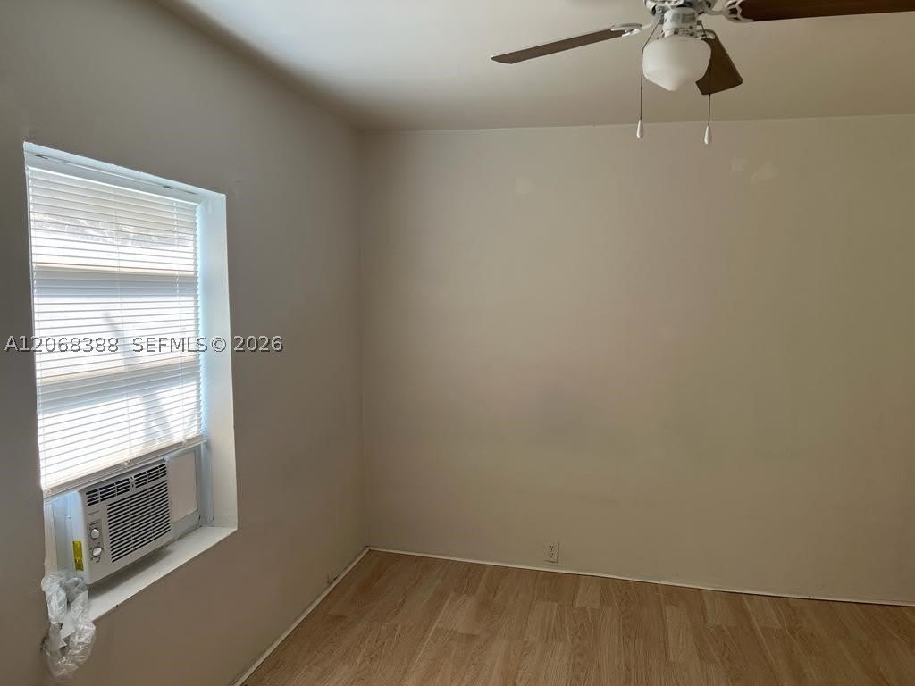 321 NE 2nd ST – photo 4
