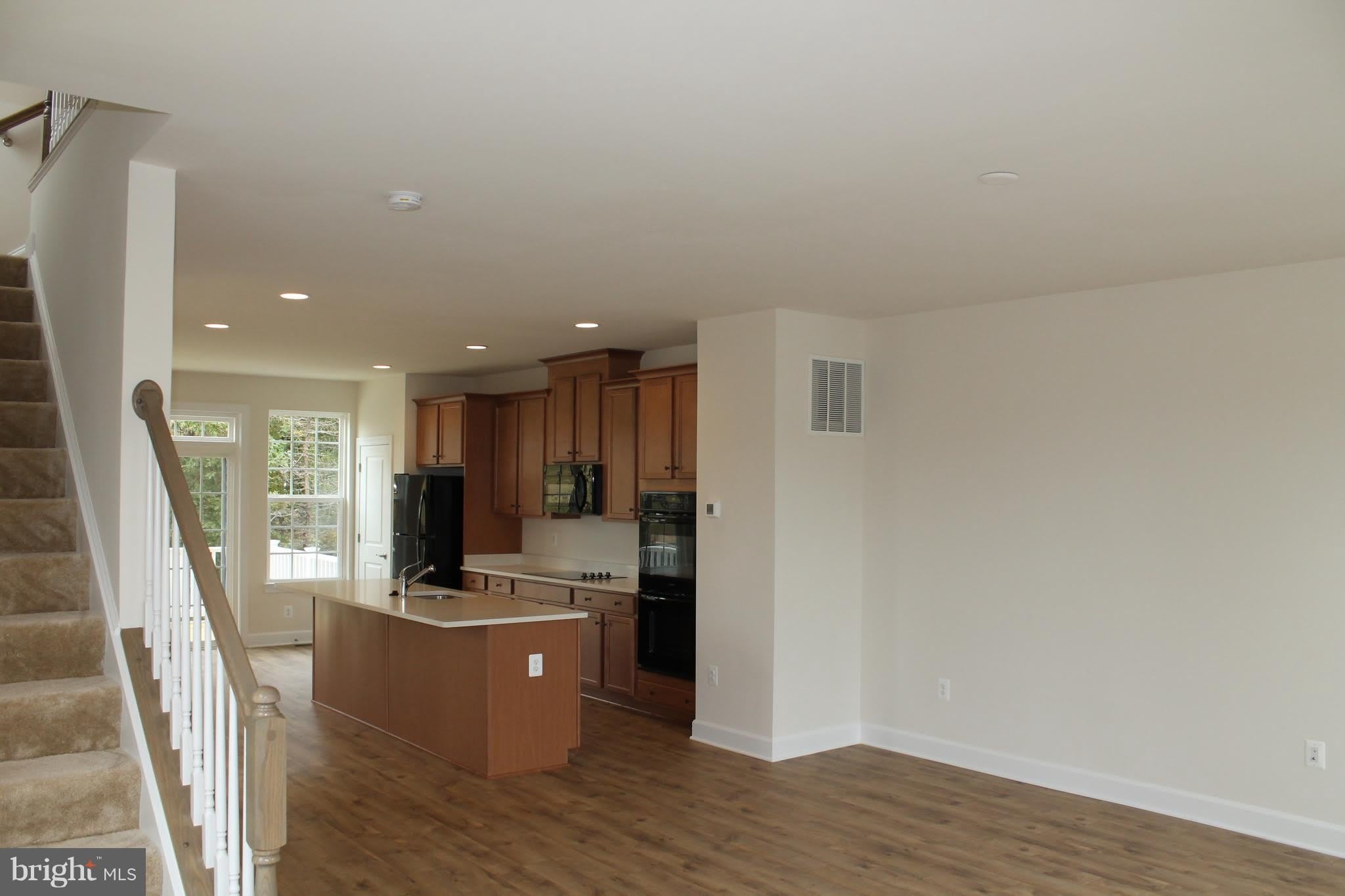 10665 HINTON Way – photo 3