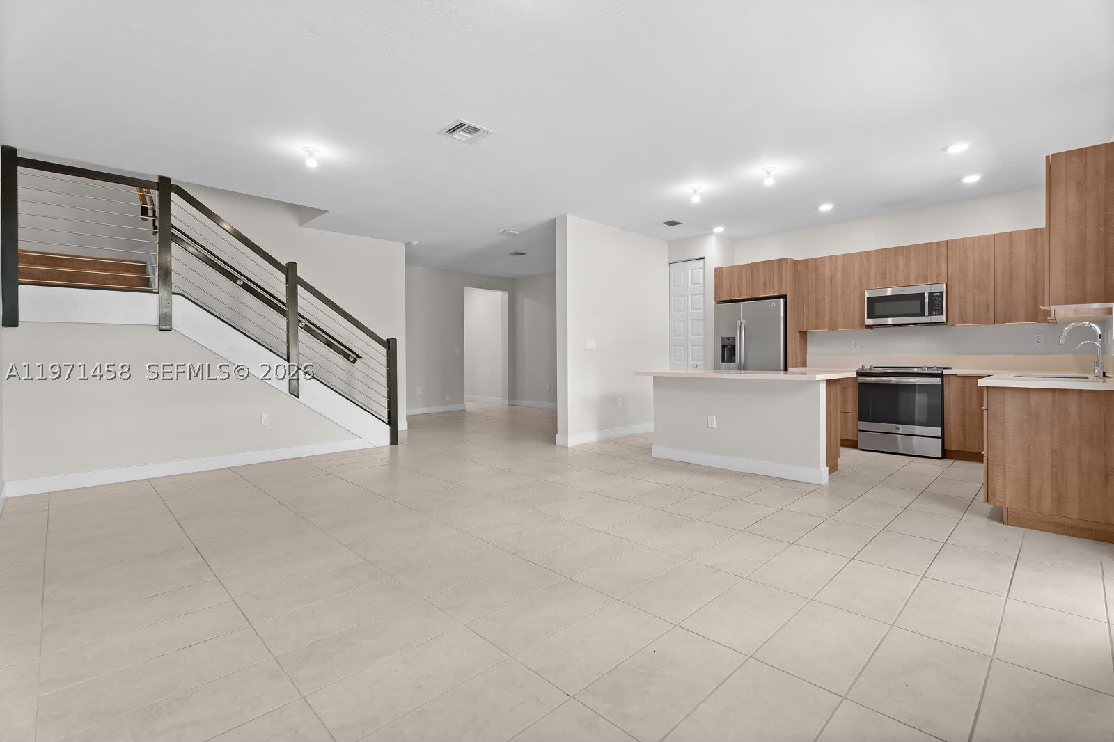 8058 NW 105th Ct – photo 4
