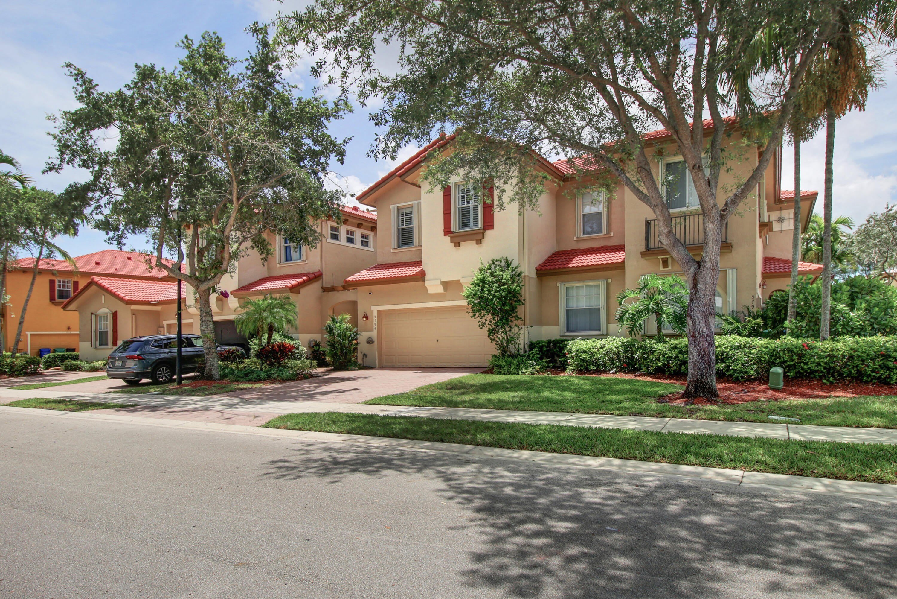 5794 NW 119TH Terrace – photo 2