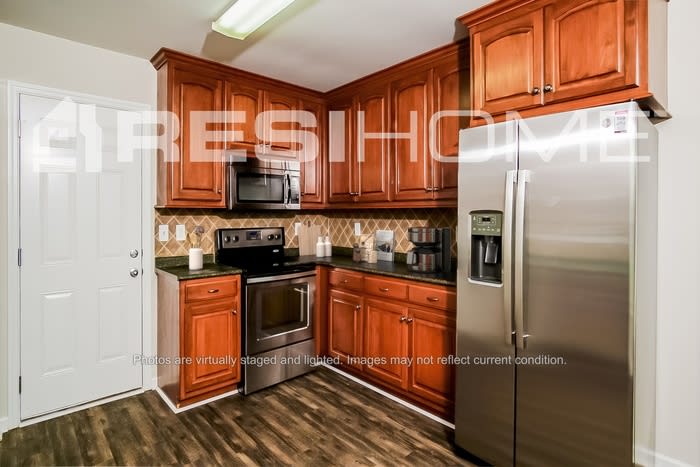 702 Carters Grove Road – photo 2