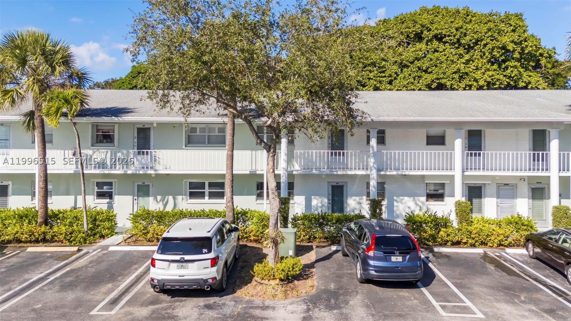 2300 SW 22nd Ave – photo 1