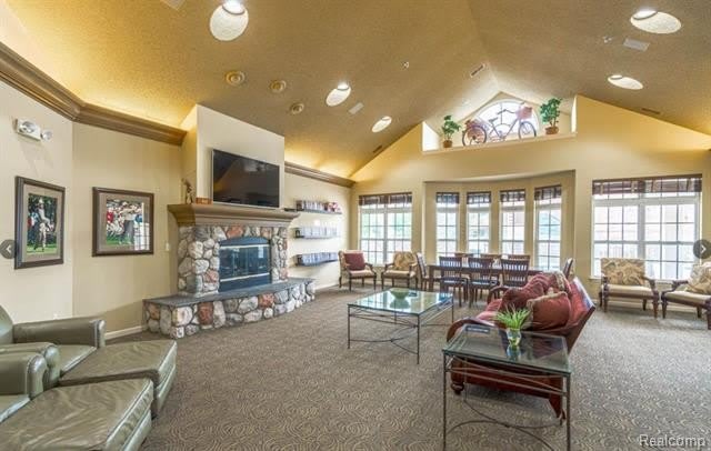 12101 PINEHURST Lane – photo 2