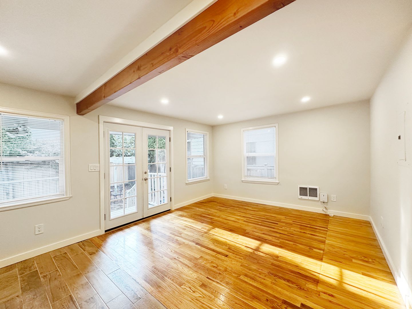 1Bd/1Ba Seattle Duplex – photo 4