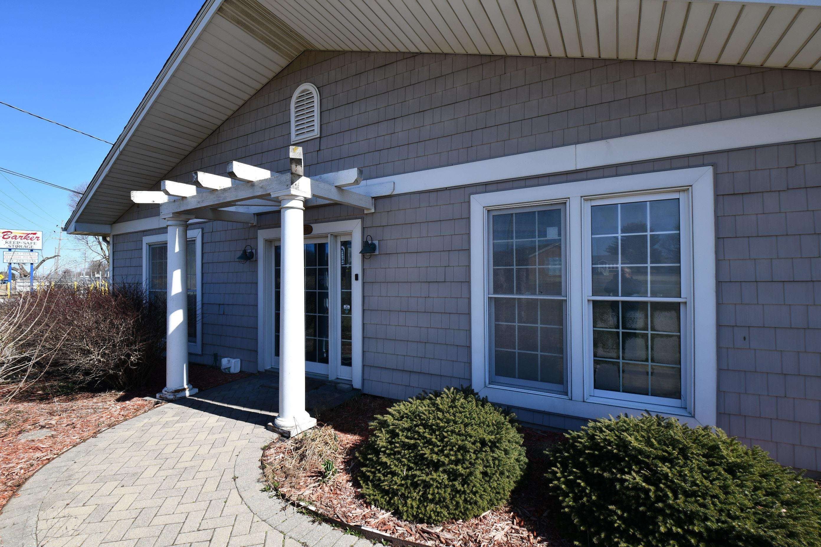 4068 N State Road 15 Suite A – photo 2