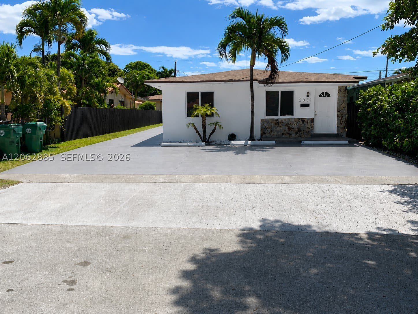2829 SW 32nd Ct – photo 1