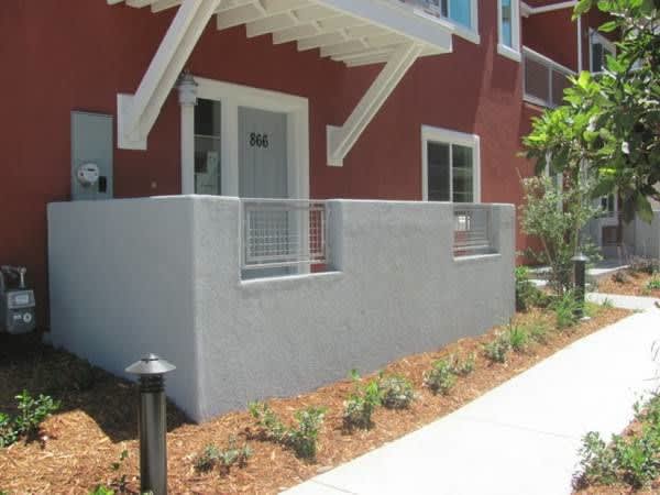 866 Lawrence Drive – photo 1