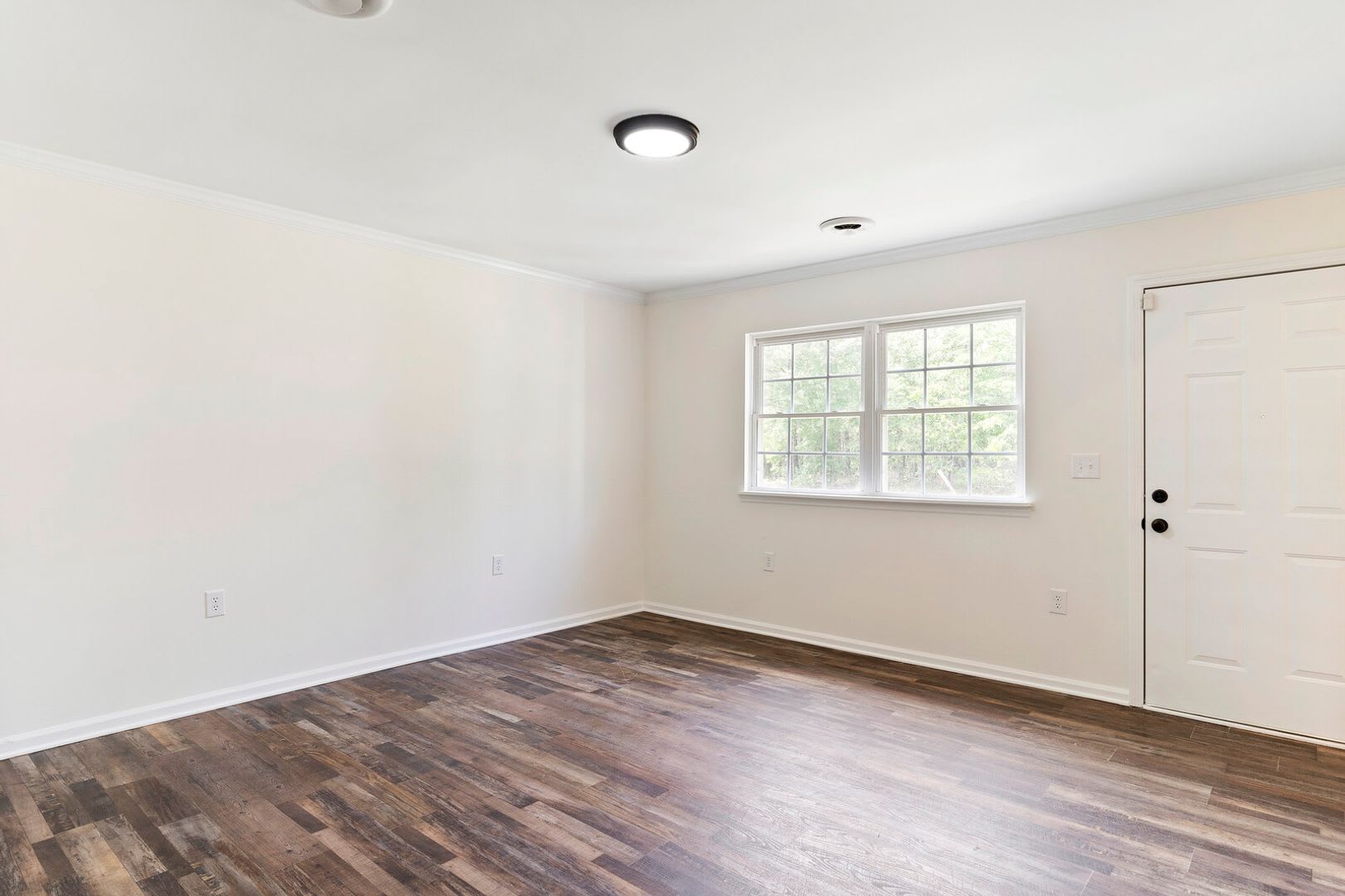 Renovated 4 bed 2 bath home in Leland – photo 3