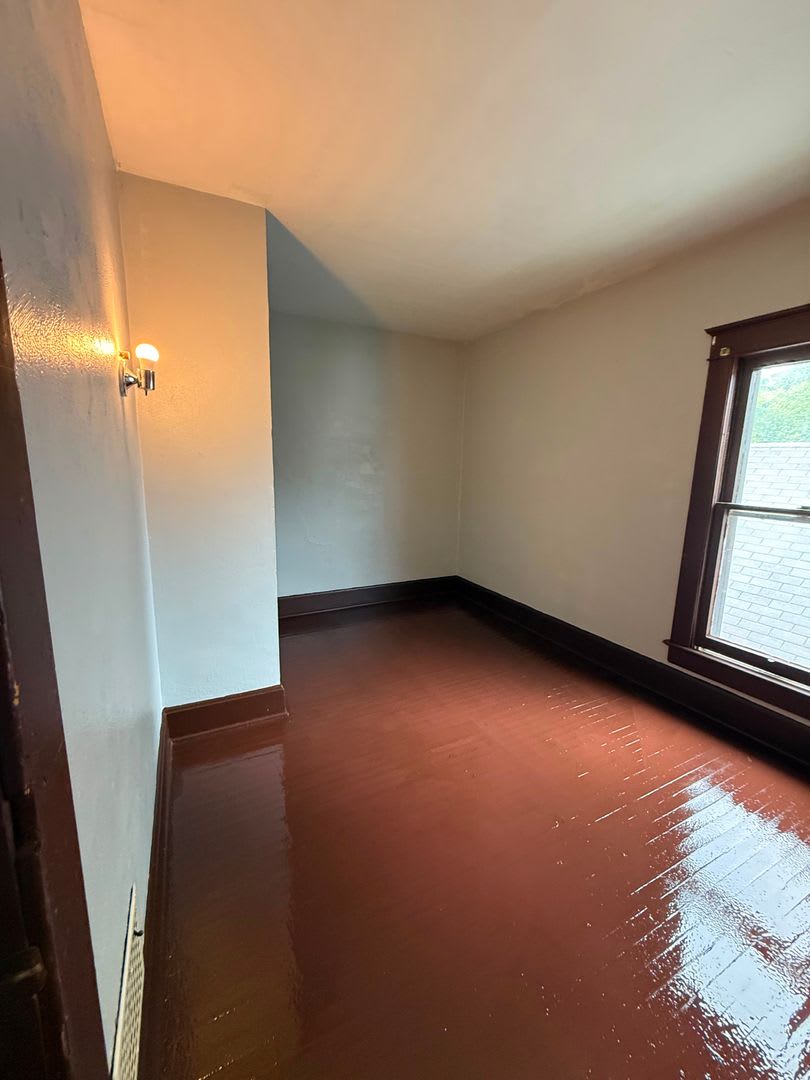 4 bedrooms 2 bathrooms house – photo 5