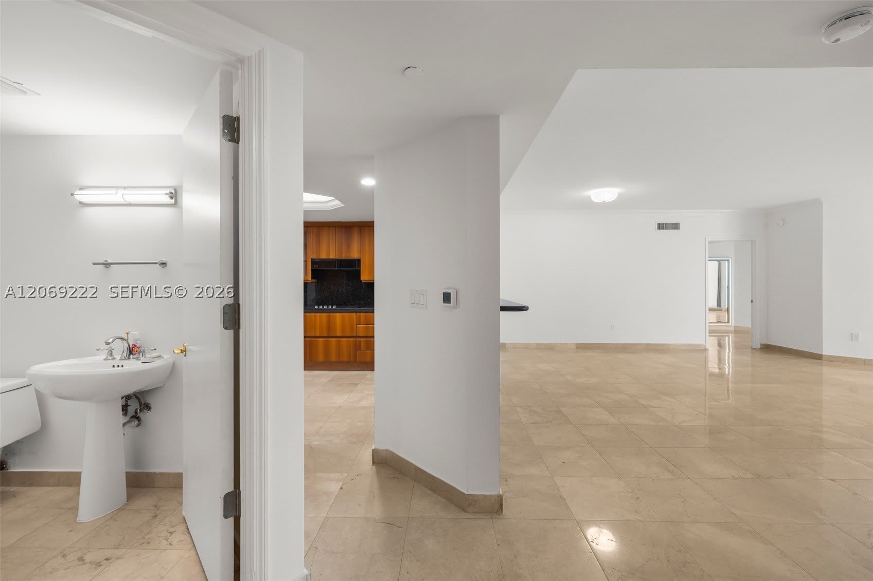 9559 Collins Ave – photo 3