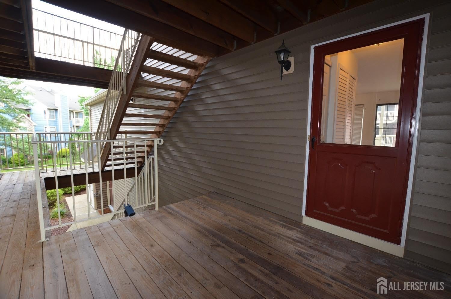 14 Lear Court – photo 5