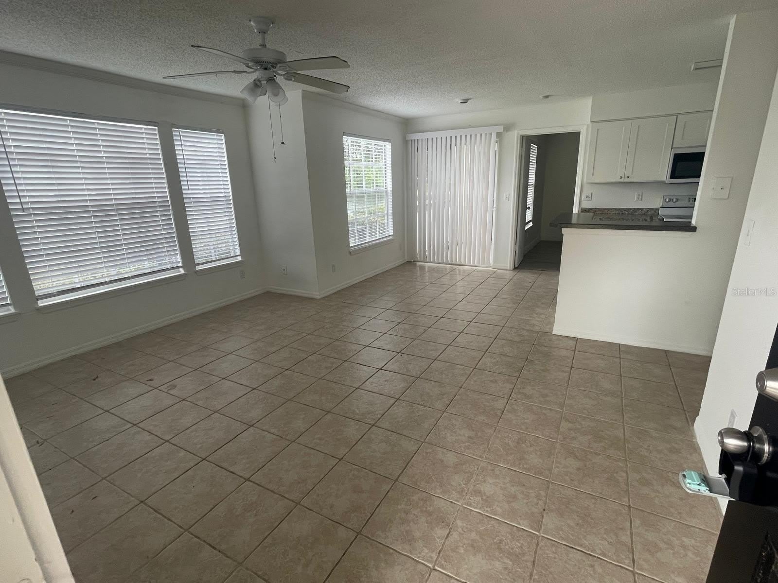 1069 S HIAWASSEE Road – photo 4