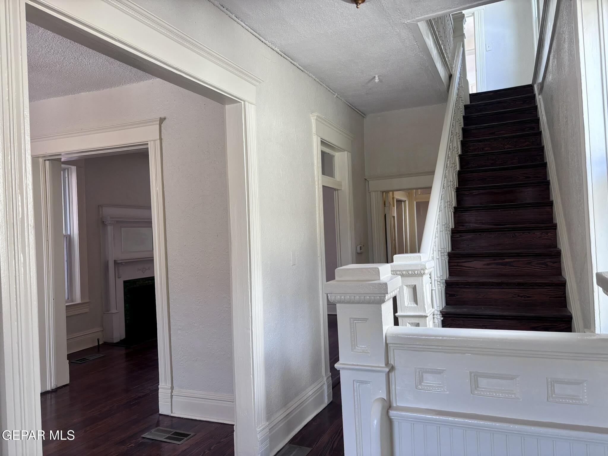 215 W RIO GRANDE Avenue – photo 4