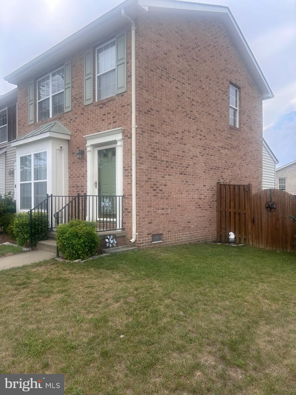 313 BARRINGTON Lane – photo 2