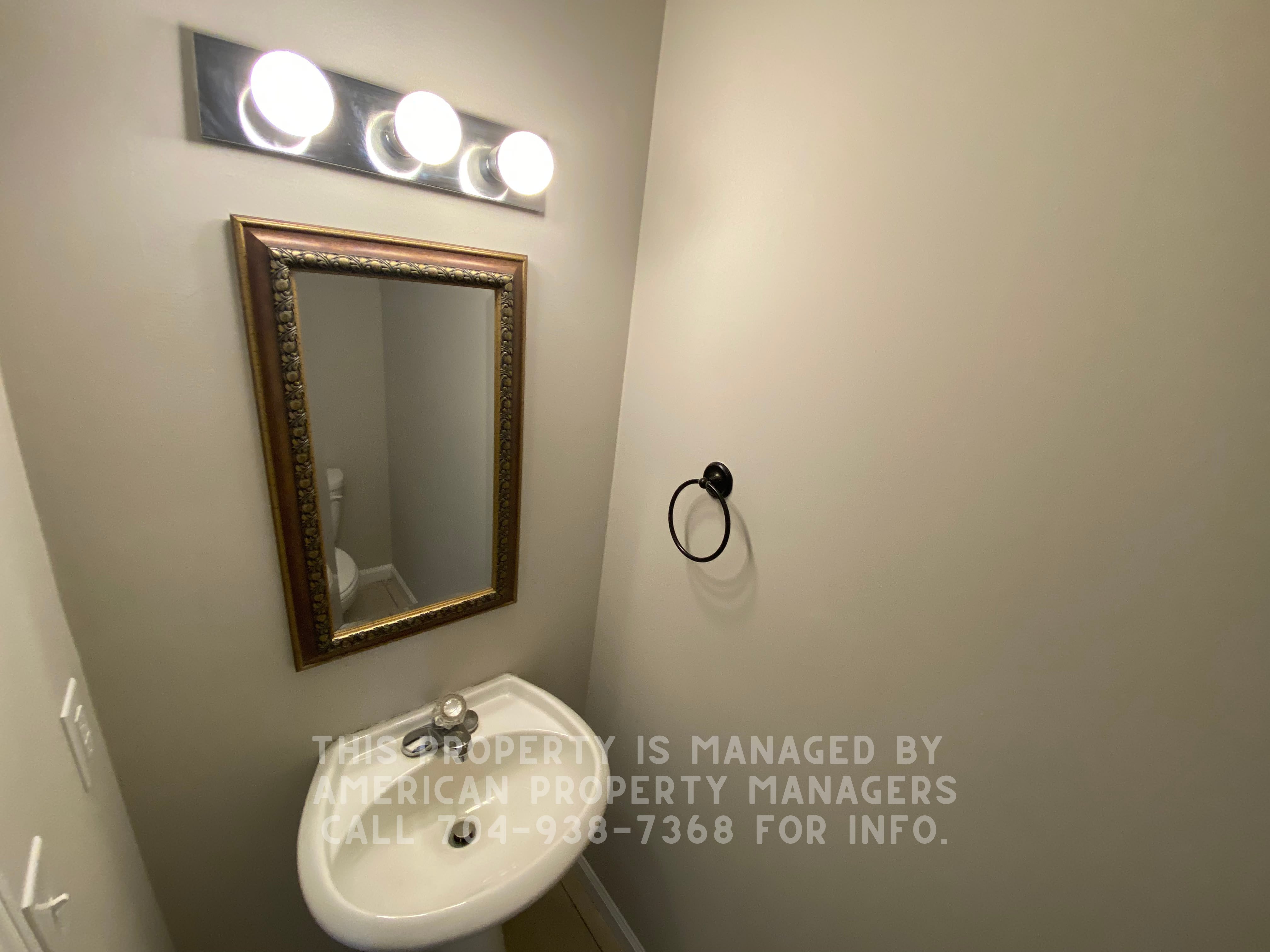 501 Martin Cir Apt D – photo 4