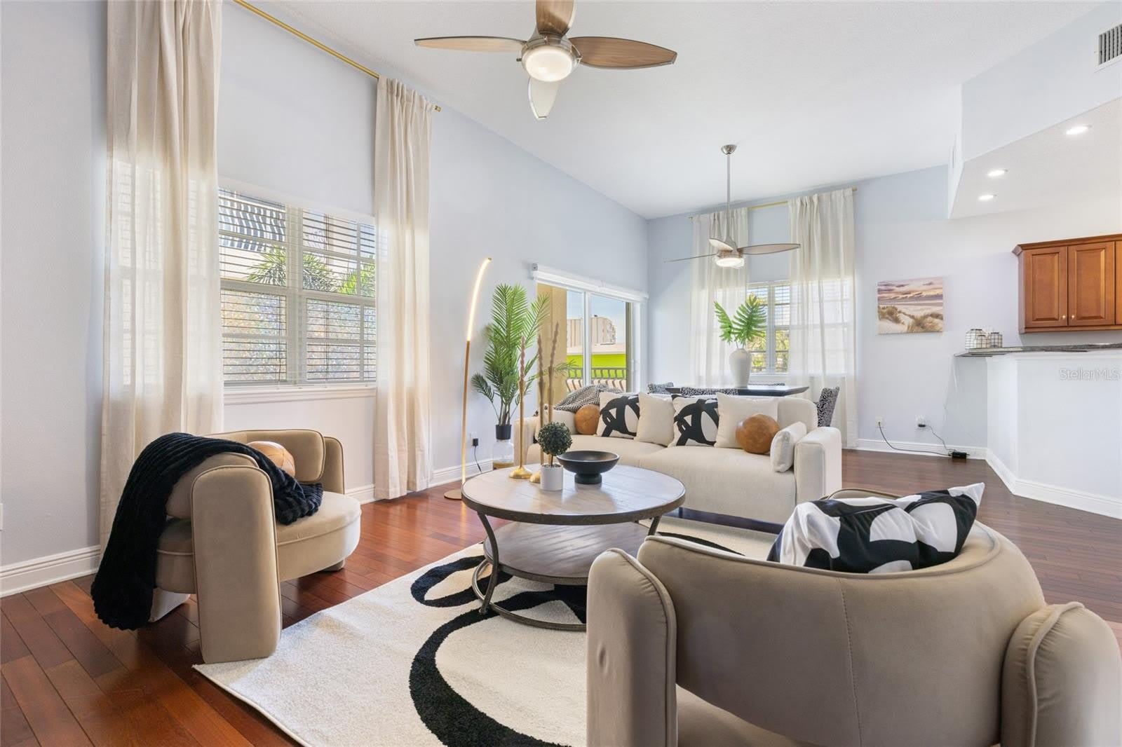 141 175TH Avenue E – photo 3