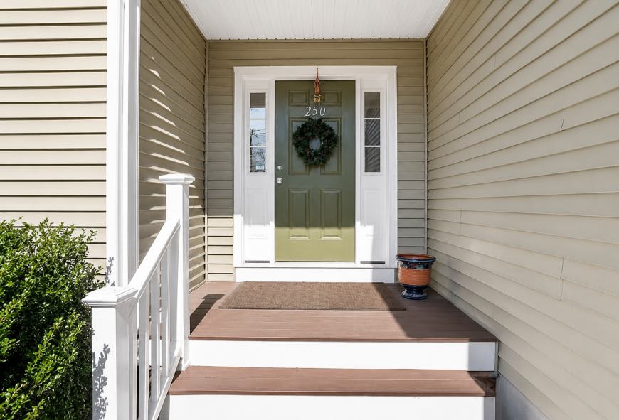 250 Willow St. – photo 2
