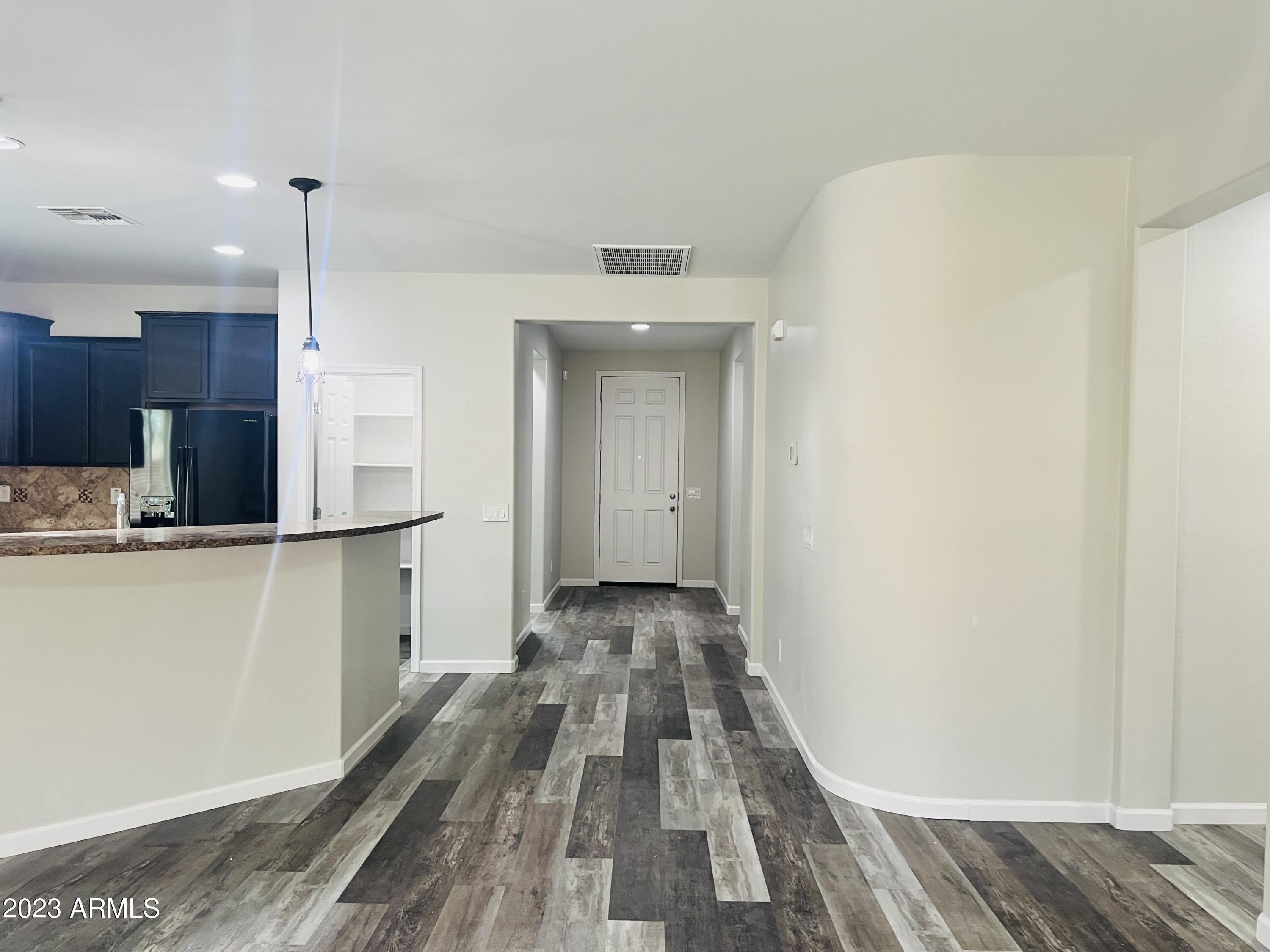 25972 W BURNETT Road – photo 4